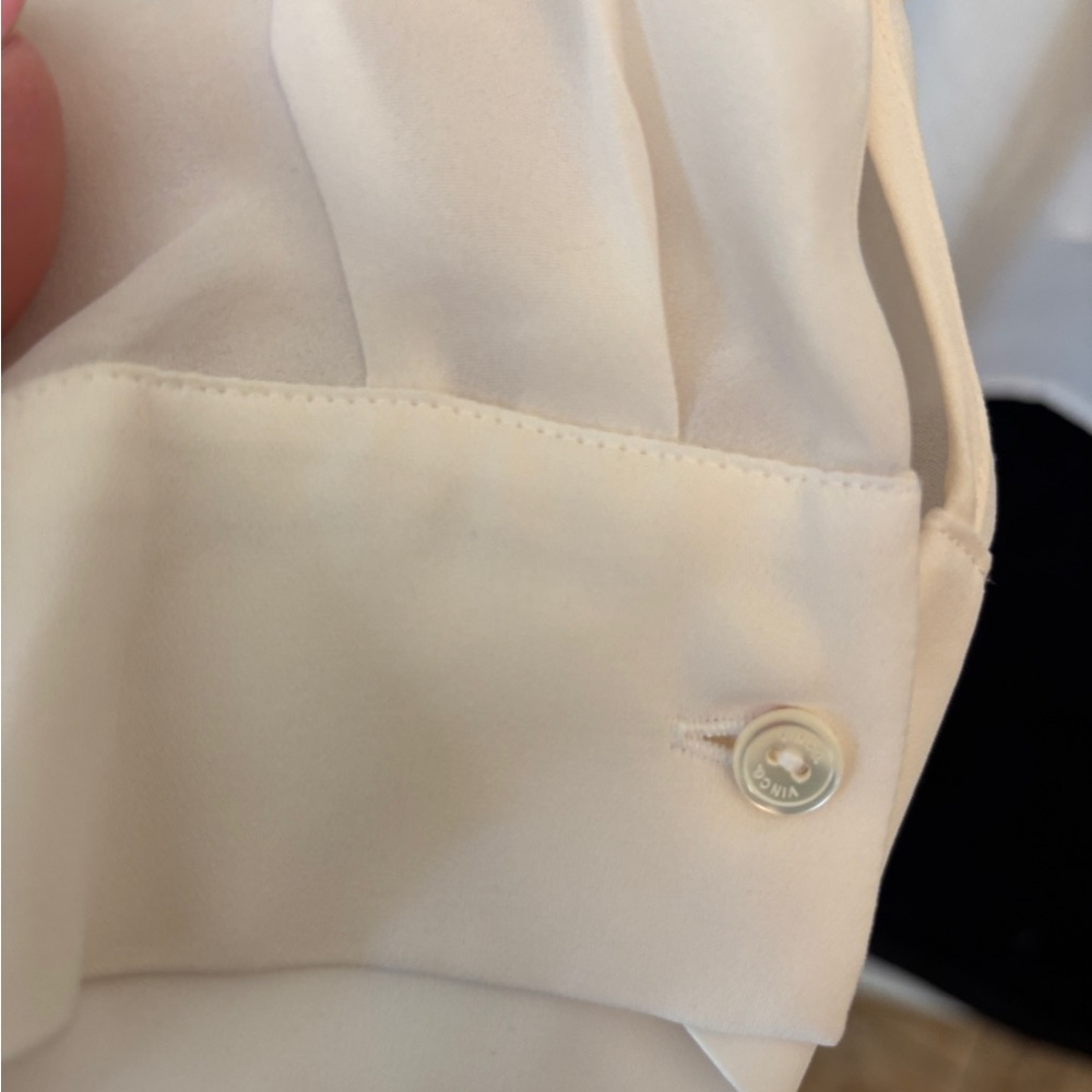 Vince 100% Silk Cream Women's LS Blouse Size Medium RN #106730 Oversized - Picture 7 of 8
